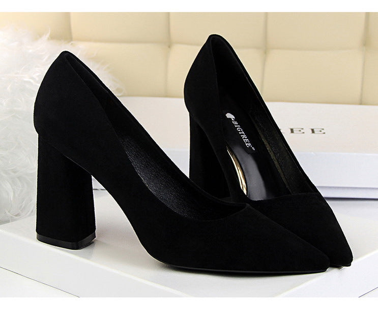 Simple Thick Heel Pointed Toe Suede Pumps – Business Office Shoes